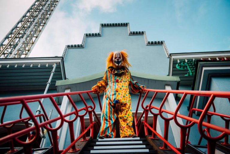 Halloween på Gröna Lund Amy Diamondpodden en blogg av Thomas och