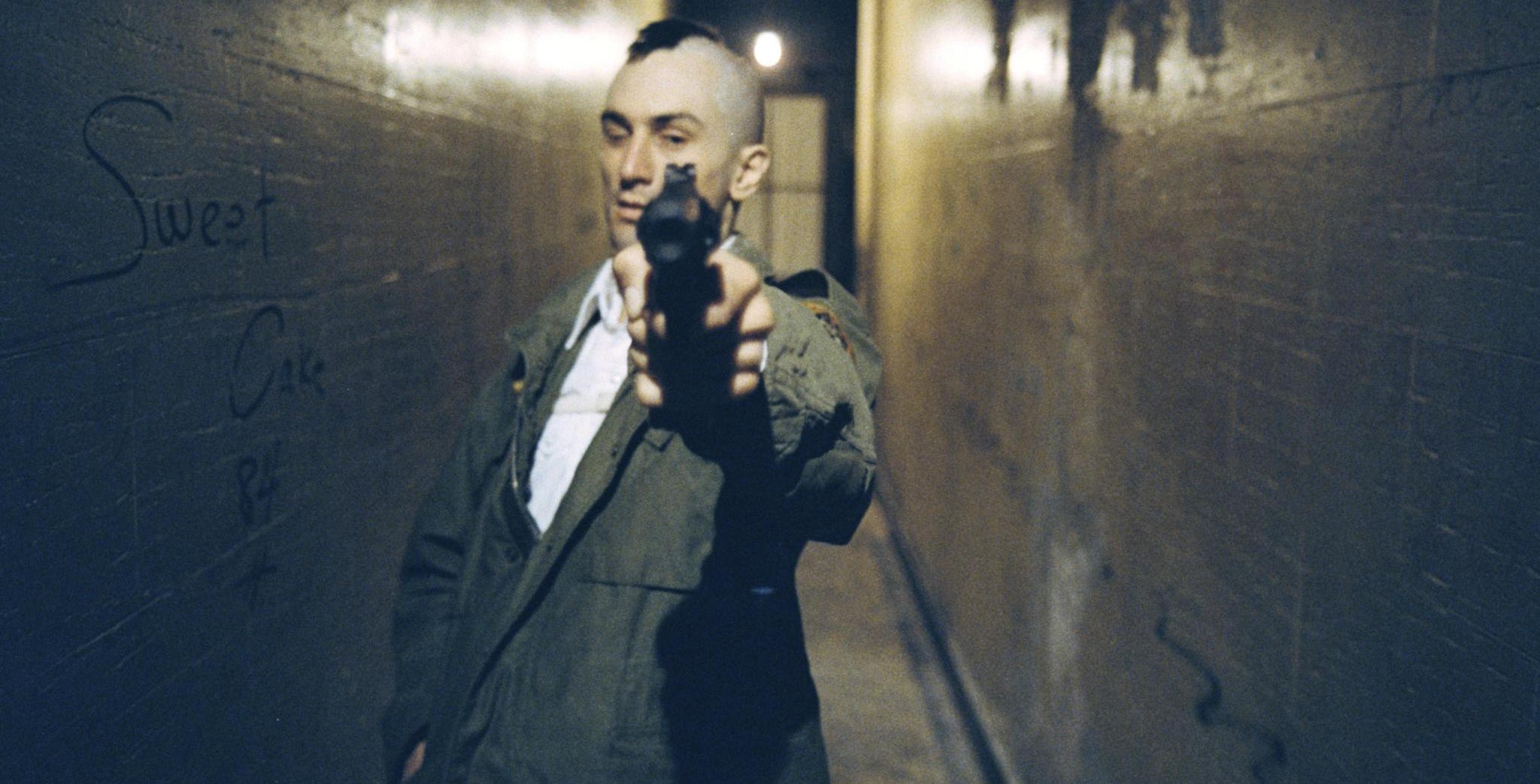 still-of-robert-de-niro-in-taxi-driver-(1976)-large-picture